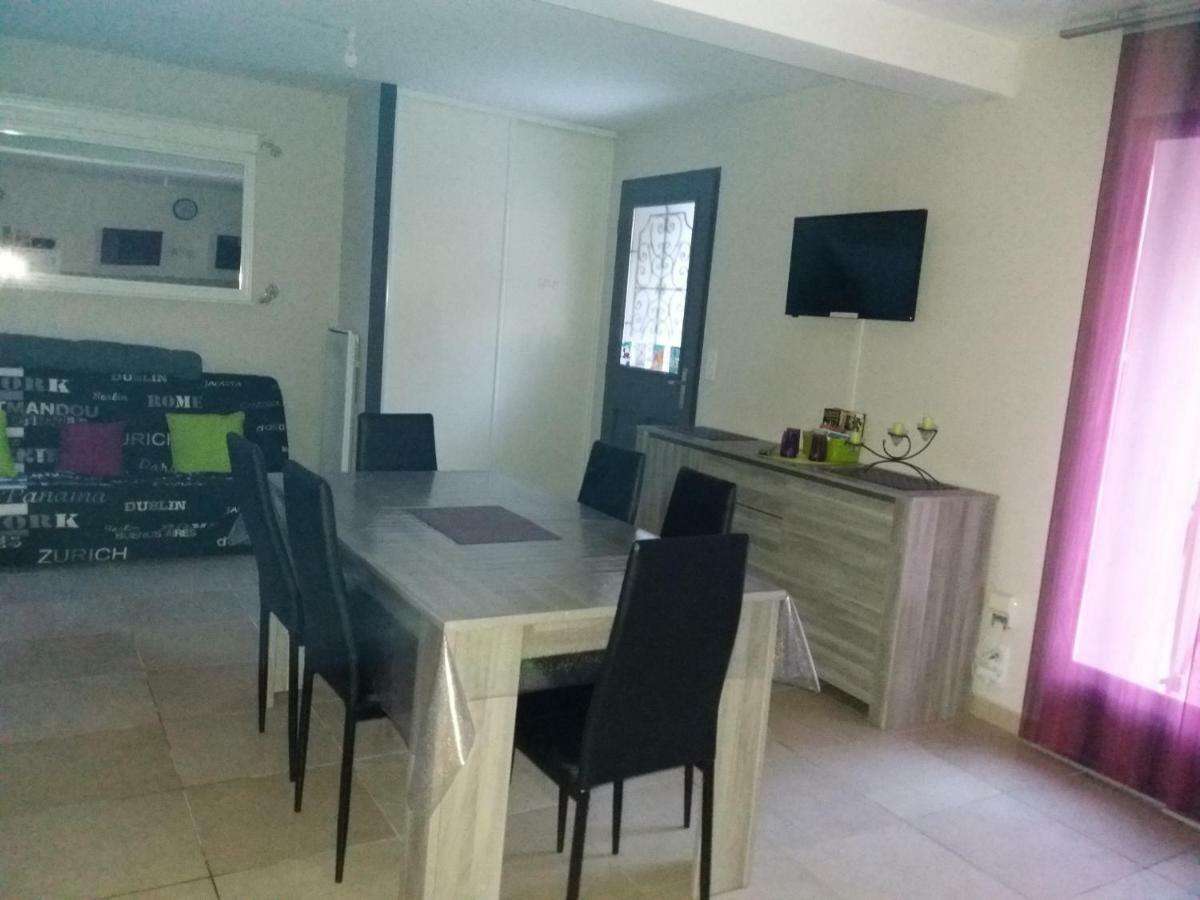 Locations Vacances A La Montagne Sarrancolin Exterior foto